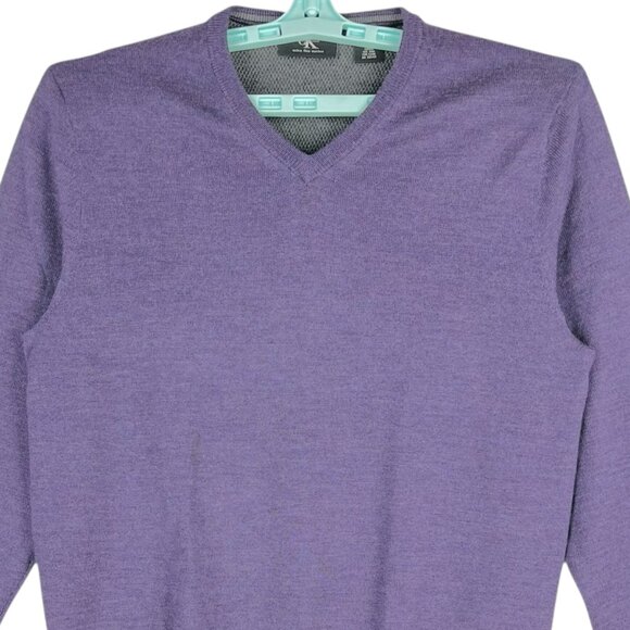 Calvin Klein Men Purple V-Neck Merino Wool Sweater Size M Lightweight Knit NWOT - Picture 3 of 9
